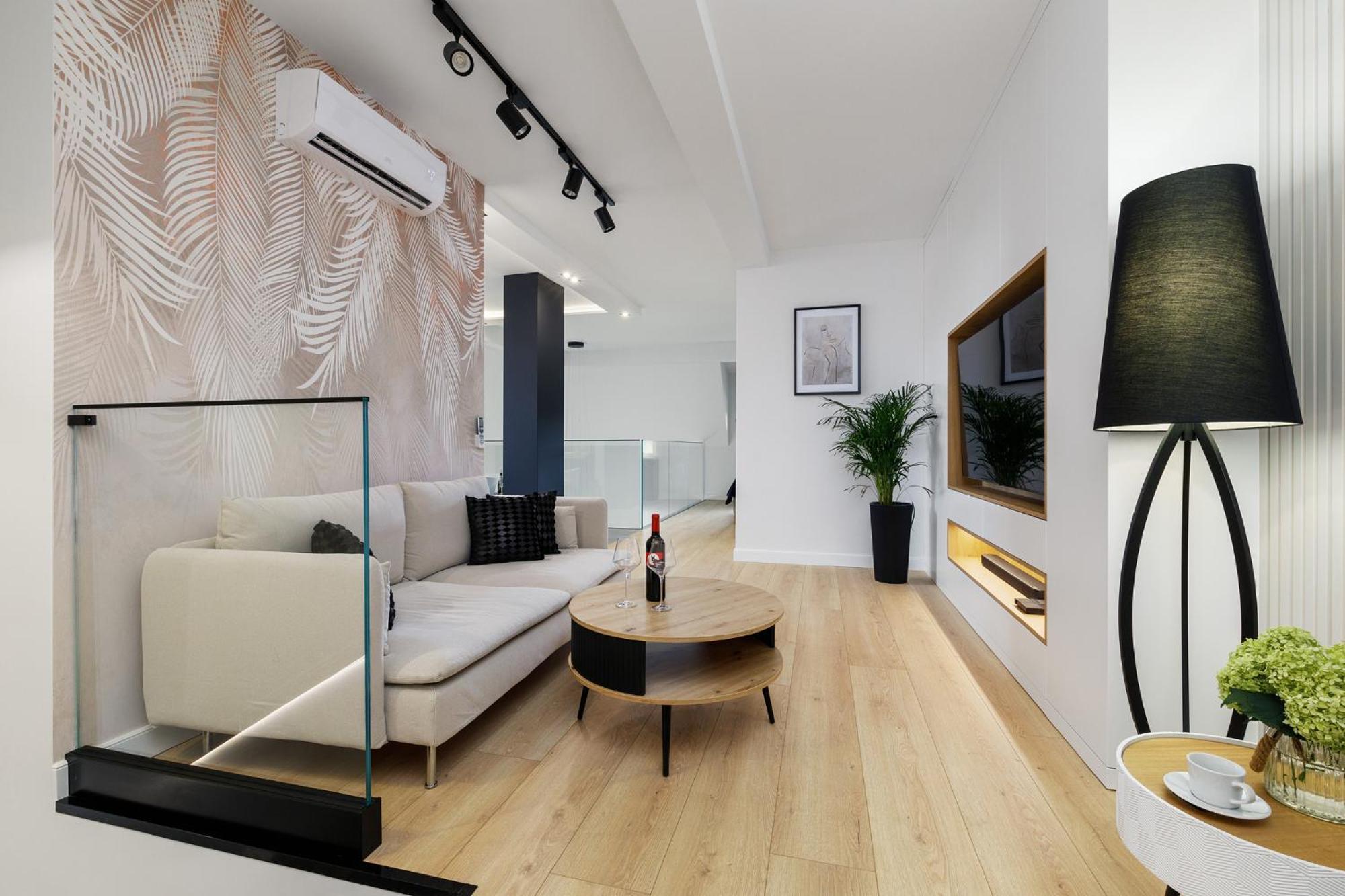 Grand House Apartment Opolznevoye Bagian luar foto